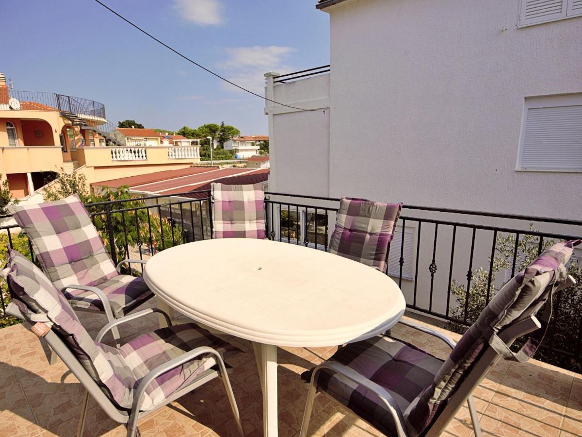 Apartment Josip - Vod202 By Interhome Трибунь Екстер'єр фото